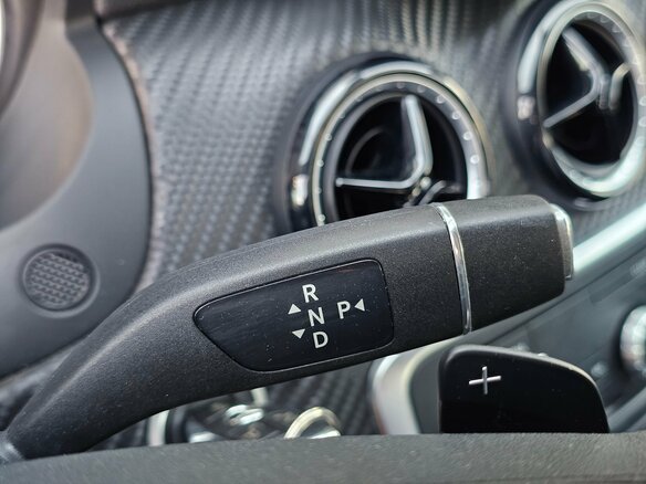 2016 Mercedes-Benz GLA 250 I (X156), серый, 2250000 рублей - вид 29