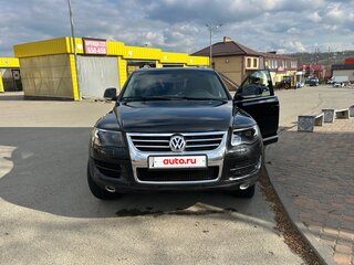 2008 Volkswagen Touareg I Рестайлинг, чёрный, 1150000 рублей, вид 1