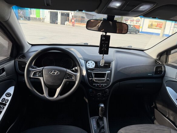 2015 Hyundai Solaris I Рестайлинг, чёрный, 1200000 рублей - вид 8