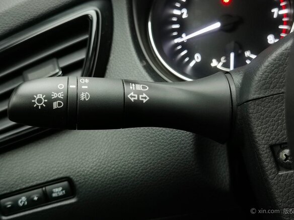2023 Nissan X-Trail III Рестайлинг, серый, 1700000 рублей - вид 14