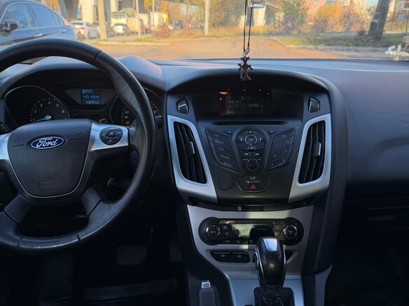 2013 Ford Focus III, белый, 830000 рублей - вид 7