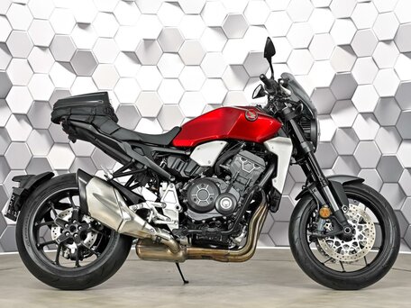 2020 Honda CB 1000R, красный, 1199000 рублей, вид 3