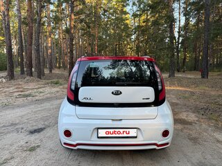 2018 Kia Soul II Рестайлинг, белый, 1480000 рублей, вид 4