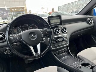 2013 Mercedes-Benz A-Класс 200 III (W176), голубой, 1200000 рублей, вид 5