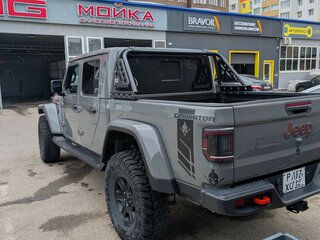 2020 Jeep Gladiator II (JT), серый, 5800000 рублей, вид 3
