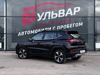 2023 Москвич 3, чёрный, 1420000 рублей, вид 4