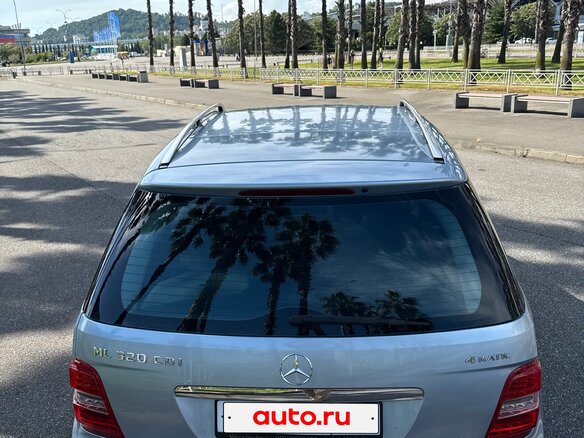 2009 Mercedes-Benz M-Класс 320 II (W164) Рестайлинг, голубой, 1700000 рублей - вид 6