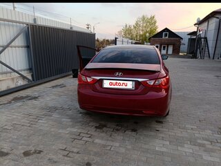 2011 Hyundai Sonata VI (YF), пурпурный, 870000 рублей, вид 4