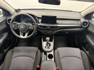 2021 Kia Cerato IV, белый, 1850000 рублей, вид 4