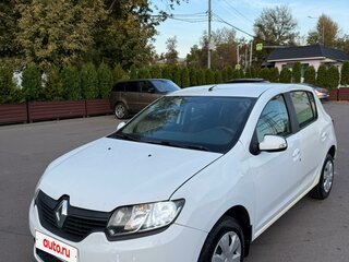 2017 Renault Sandero II, белый, 670000 рублей, вид 1