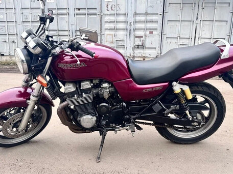 2010 Honda CB 750, пурпурный, 429000 рублей, вид 2
