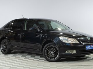 2013 Skoda Octavia II (A5) Рестайлинг, чёрный, 819000 рублей, вид 2