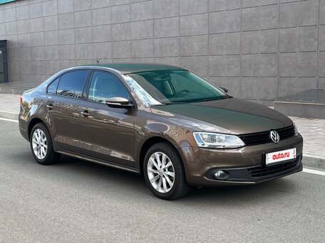 2012 Volkswagen Jetta VI, коричневый, 1265000 рублей, вид 2
