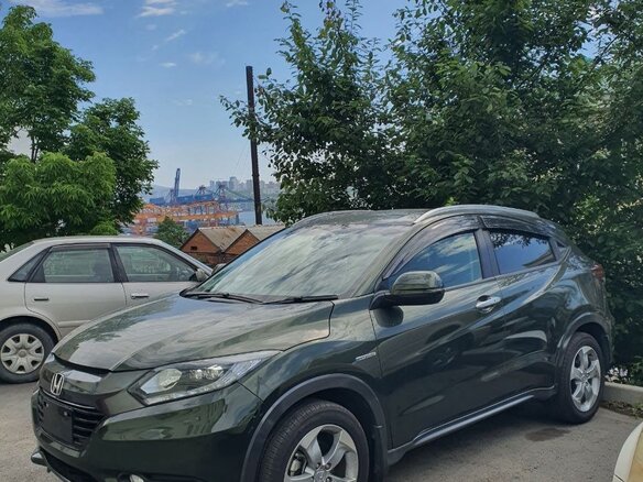 2014 Honda Vezel I, зелёный, 1400000 рублей