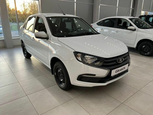 2026 Lada (ВАЗ) Granta I Рестайлинг, белый - вид 10