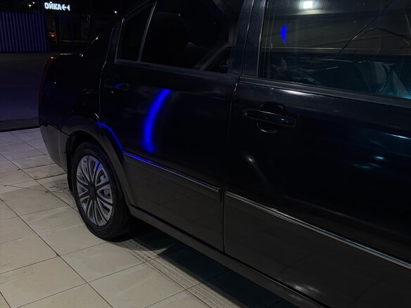 2011 Vortex Estina I, чёрный, 330000 рублей - вид 8