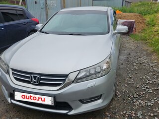 2013 Honda Accord IX, серебристый, 1400000 рублей, вид 2