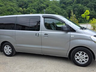 2011 Hyundai Grand Starex I, серый, 1680000 рублей, вид 2