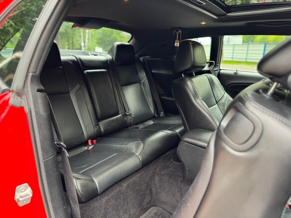 2017 Dodge Challenger III Рестайлинг 2, красный, 4000000 рублей - вид 21