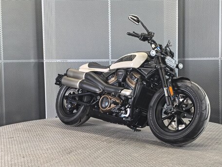 2023 Harley-Davidson Sportster S, белый, 1477000 рублей, вид 2