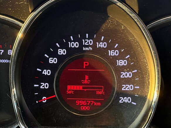 2018 Kia Ceed II Рестайлинг, белый, 1450000 рублей - вид 20