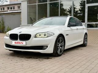 2013 BMW 5 серии 520i VI (F10/F11/F07), белый, 1799000 рублей, вид 3