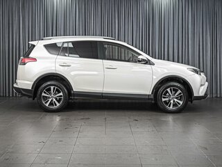 2016 Toyota RAV4 IV (XA40) Рестайлинг, белый, 2379000 рублей, вид 5