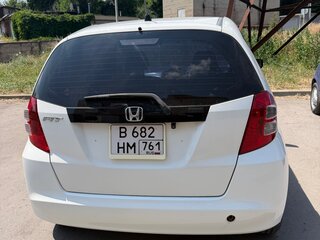 2010 Honda Fit II, белый, 690000 рублей, вид 3