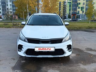 2022 Kia Rio X IV Рестайлинг, белый, 1690000 рублей, вид 2