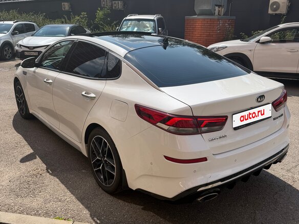 2018 Kia Optima IV Рестайлинг, белый - вид 4