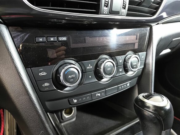 2013 Mazda 6 III (GJ), красный - вид 26