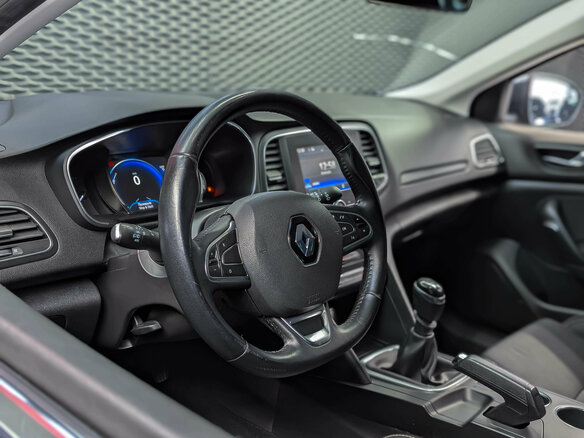 2017 Renault Megane IV, серый, 1230000 рублей - вид 7