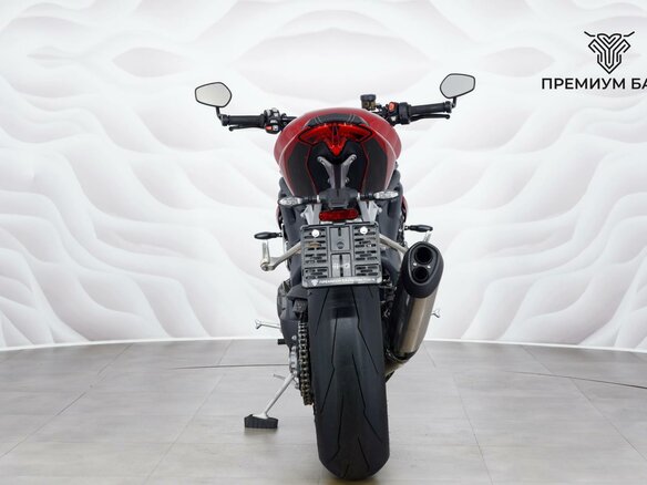 2024 Triumph Speed Triple, красный, 1727000 рублей - вид 6