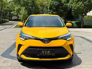 2022 Toyota C-HR I Рестайлинг, жёлтый, 1759000 рублей, вид 2