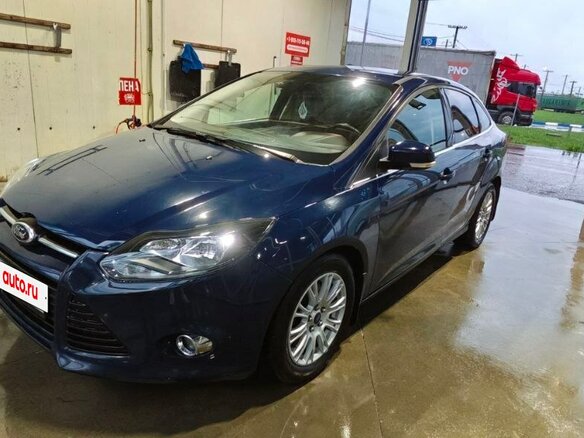 2013 Ford Focus III, синий, 1000000 рублей - вид 4