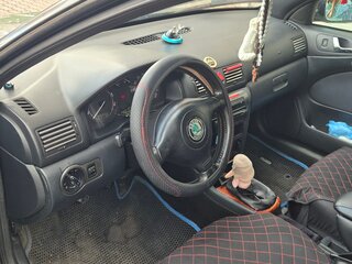 2008 Skoda Octavia I (A4) Рестайлинг, чёрный, 330000 рублей, вид 5