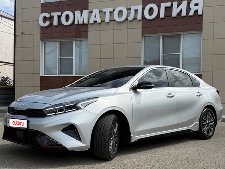 2022 Kia Cerato IV Рестайлинг, серый, 3100000 рублей, вид 2
