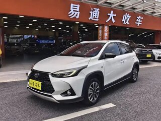 2022 Toyota Yaris IV, белый, 1190005 рублей, вид 1