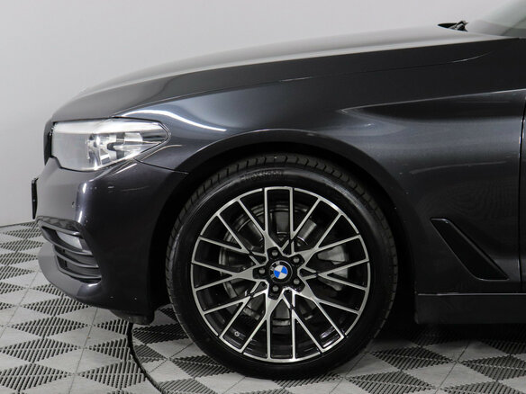 2019 BMW 5 серии 520d xDrive VII (G30/G31/G38), серый, 2615223 рублей - вид 7