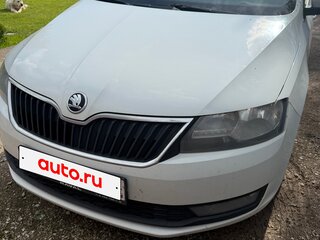 2018 Skoda Rapid I Рестайлинг, белый, 1210000 рублей, вид 3