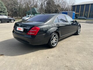 2007 Mercedes-Benz S-Класс 500 V (W221), чёрный, 1780000 рублей, вид 2