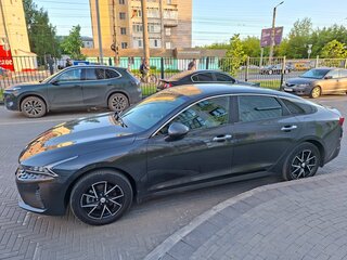2021 Kia K5 III, серый, 2550000 рублей, вид 5