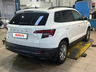 2022 Skoda Karoq DSG7 I, белый, 2650000 рублей, вид 4