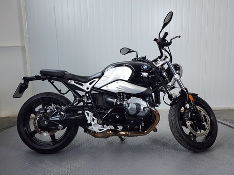 2018 BMW R Nine T Pure, чёрный, 1029000 рублей, вид 1