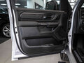 2026 Ram 1500 Crew Cab V Рестайлинг, серебристый, 12105636 рублей - вид 11