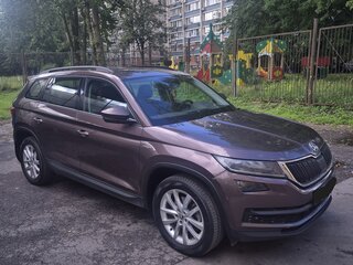 2020 Skoda Kodiaq I, коричневый, 2200000 рублей, вид 3