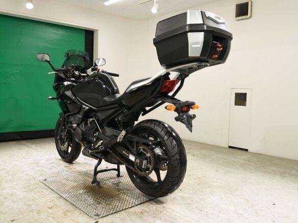 2011 Yamaha XJ6 (FZ6R), чёрный, 479000 рублей - вид 6