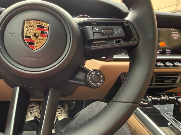 2019 Porsche 911 Carrera 4S VIII (992), чёрный - вид 34