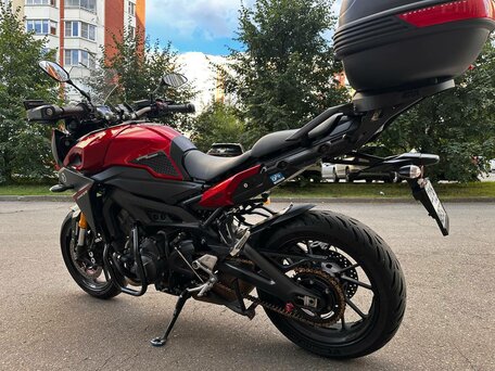 2015 Yamaha MT-09 Tracer (FJ-09), красный, 710000 рублей, вид 5