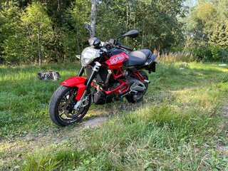 2010 Aprilia SL 750 Shiver, красный, 560000 рублей, вид 4